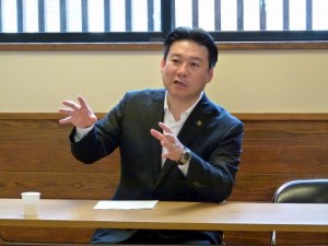 長野恭紘 別府市長